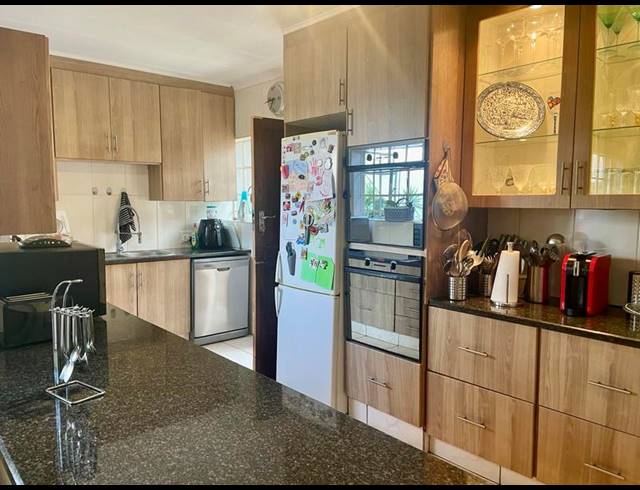 3 BEDROOM HOUSE FOR SALE IN LYNDHURST